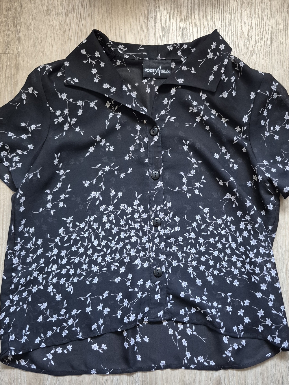 Women’s White Flower Button Up